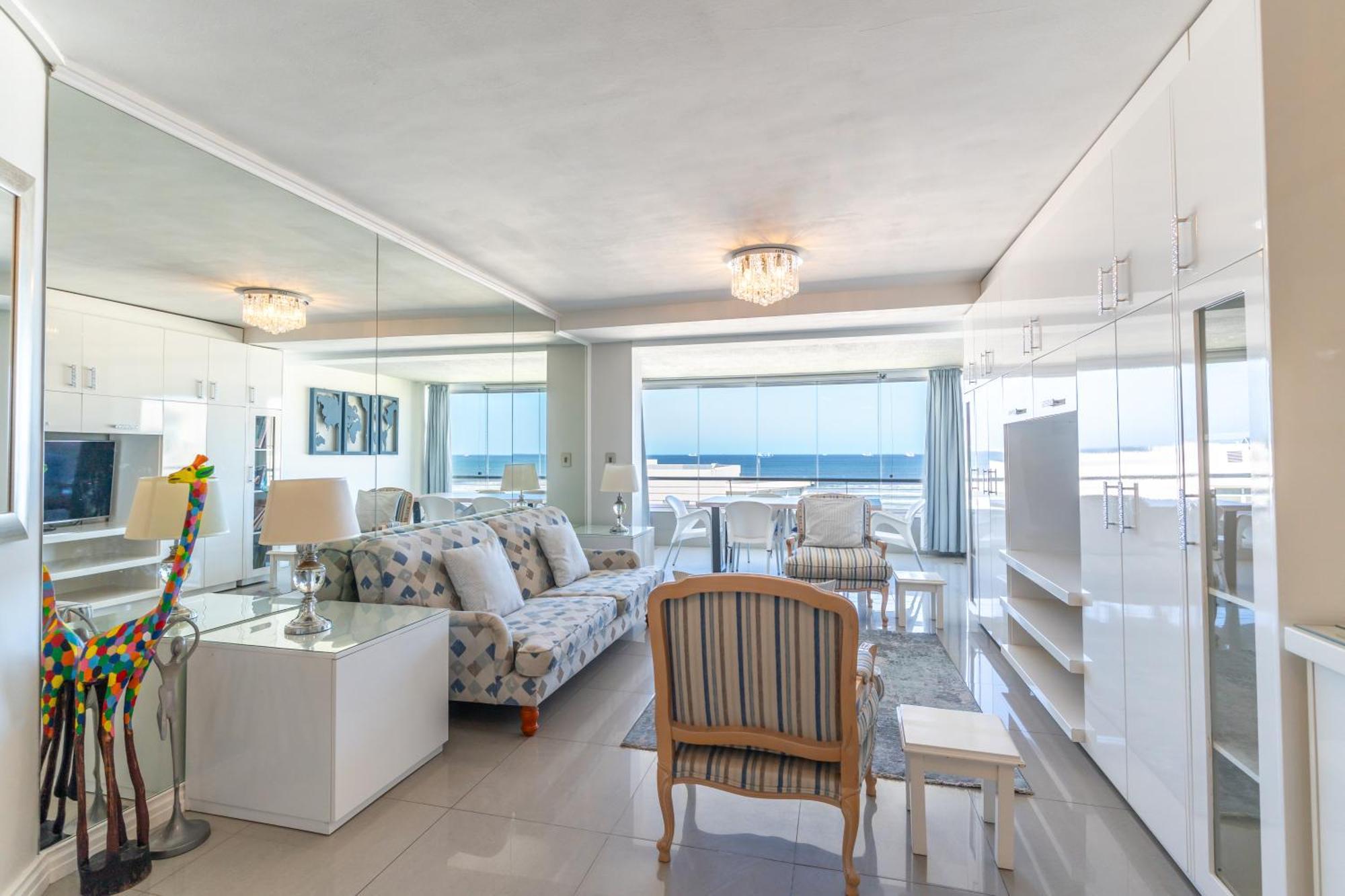 Appartement met 2 Slaapkamers en Uitzicht op Zee